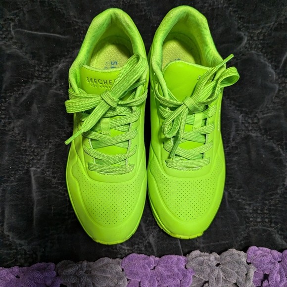 Lime Sketchers Memory Foam Sneakers - Picture 5 of 8